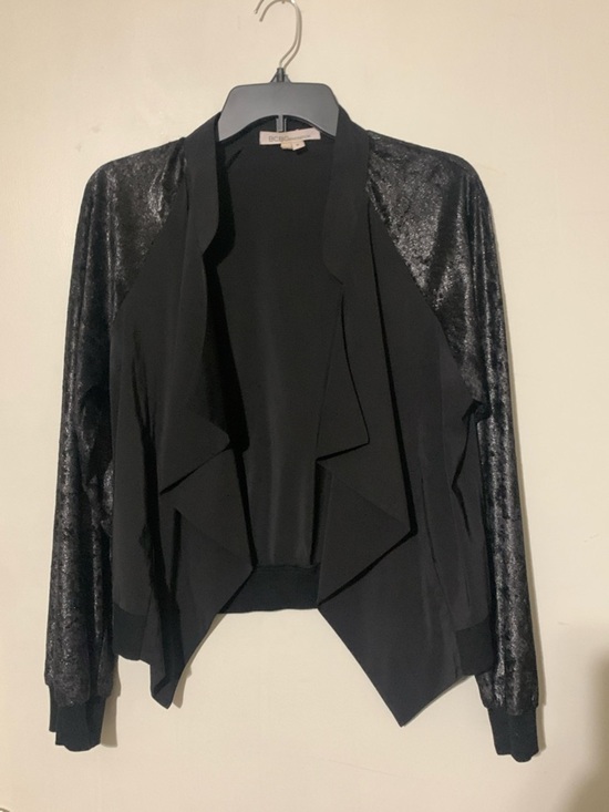 BCBGMaxAzria Jackets & Blazers - BCBGMaxAzria Black Draped Open-Front Blazer with Shimmery Sleeves